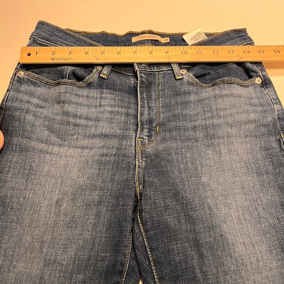 Levi’s Women’s Classic Straight jeans Size 28 - Picture 8 of 10